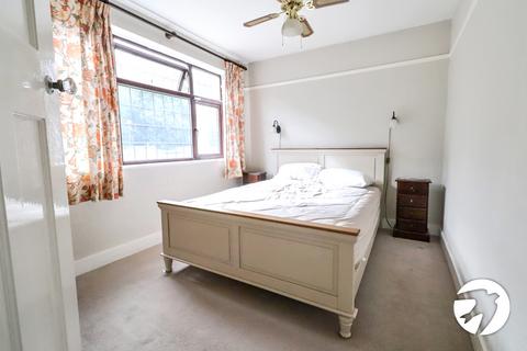 108 Elstree Gardens, Belvedere, DA17 5DW