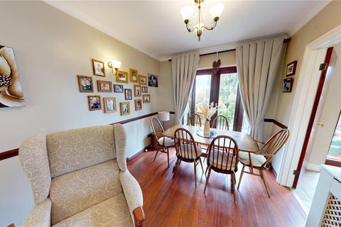 2 bedroom end of terrace house for sale, Cornwell Crescent, Stanford-le-Hope, Essex, SS17