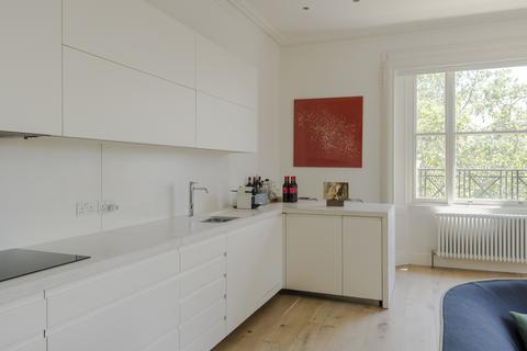 2 bedroom flat for sale, Hyde Park Gardens, London W2