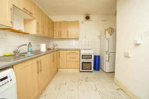 2 bedroom flat for sale, Robertson Terrace, Hastings