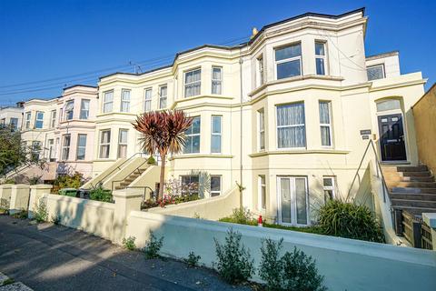 1 bedroom flat for sale, London Road, St. Leonards-On-Sea