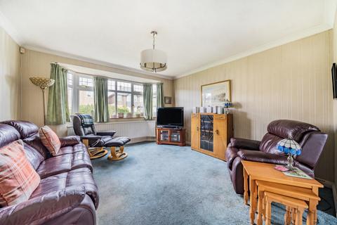 39 Station Crescent, Ashford, TW15 3HX