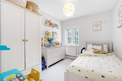 35 Moat Lane, Lower Upnor, Rochester, ME2 4GP