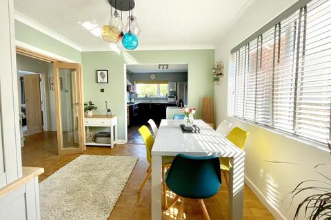 13 Ipswich Road, Bournemouth, BH4 9HZ