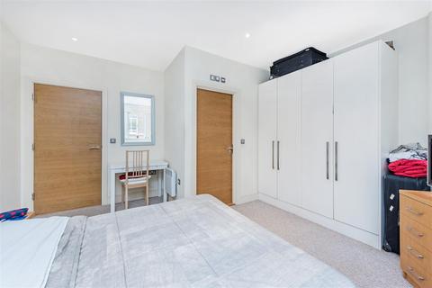 2 bedroom flat to rent, Romney House, 47 Marsham Street, London, SW1P