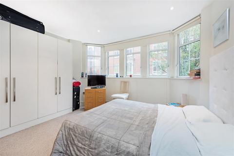 2 bedroom flat to rent, Romney House, 47 Marsham Street, London, SW1P