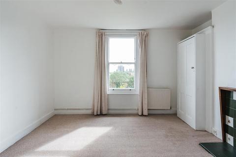 1 bedroom flat to rent, Nassington Road, London