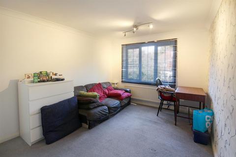 2 bedroom flat to rent, Towergate, London Road, Brighton