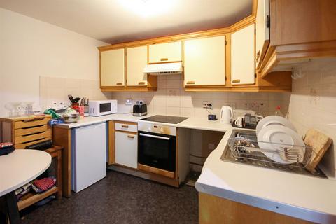 2 bedroom flat to rent, Towergate, London Road, Brighton