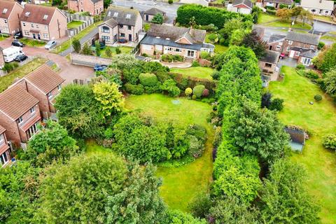 3 bedroom detached bungalow for sale, Barrow Road, Barton-Upon-Humber, DN18 6DA