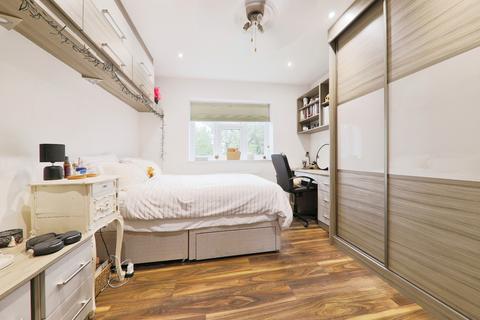 9 Bakersfield, Wrawby, Brigg, DN20 8SZ