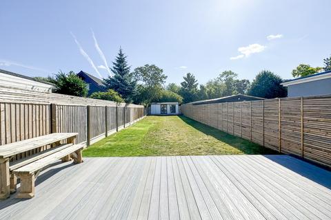 undefined, Sutton Court Drive, Rochford