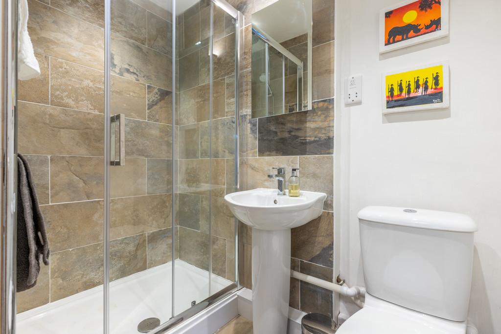 Bedroom One En-suite