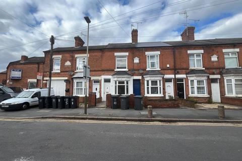 2 bedroom terraced house to rent, Knighton Fields Road West, Leicester