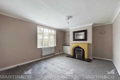 3 bedroom semi-detached house to rent, Belvedere, Balby