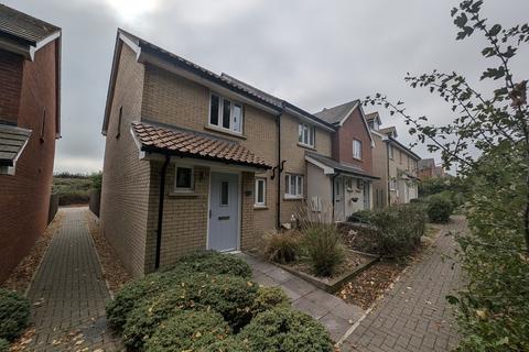 2 bedroom end of terrace house for sale, Carr Avenue, Leiston