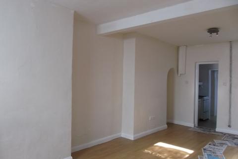 3 bedroom terraced house to rent, Linden Terrace, Gainsborough