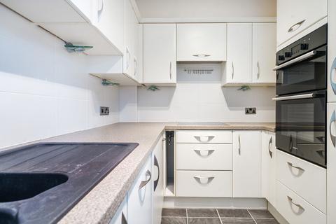 2 bedroom terraced house for sale, Storrington - quiet location