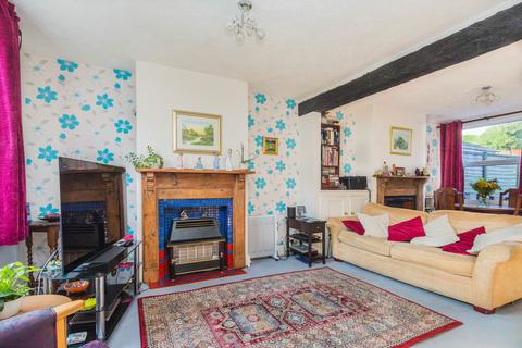 3 bedroom terraced house for sale, Queen Street, Irthlingborough NN9