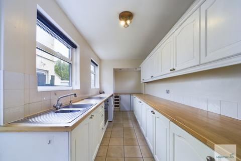 2 bedroom end of terrace house for sale, Beardall Street, Hucknall