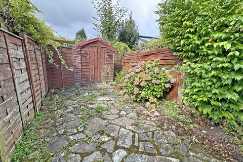 4 Denver Road, Topsham, Exeter, EX3 0BS