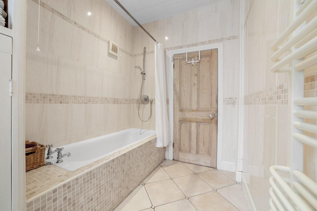 74 Broadgate Lane-34