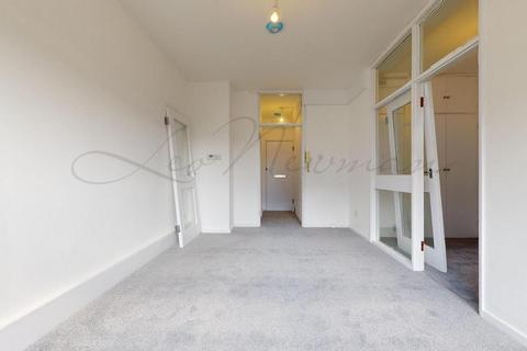 2 bedroom flat to rent, Judd Street, Bloomsbury, WC1