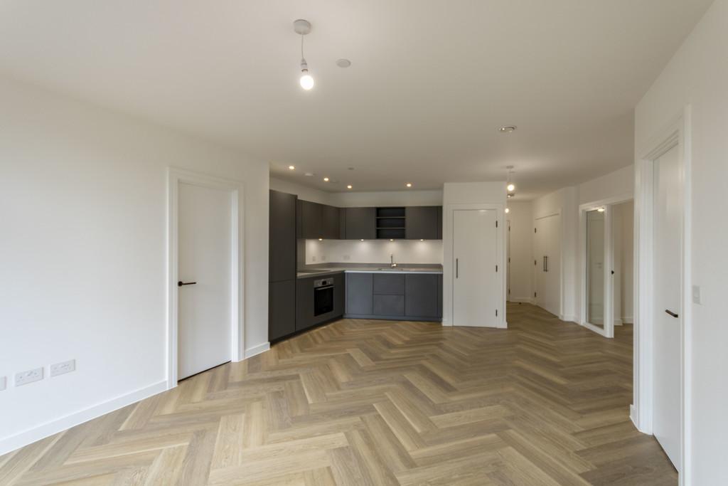 Apartment in Birmingham, West Midlands - View 5