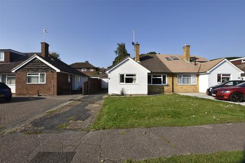 2 bedroom bungalow to rent, The Meadow, Crawley RH10