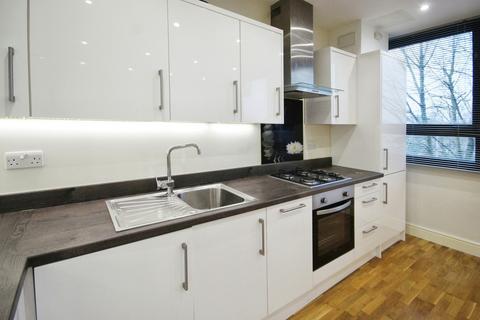 undefined, London Road, East Grinstead