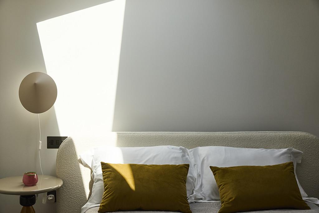 Arclight Lofts Penthouse Bedroom 2 shadow