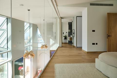 3 bedroom penthouse for sale, Arclight Lofts, Covent Garden WC2