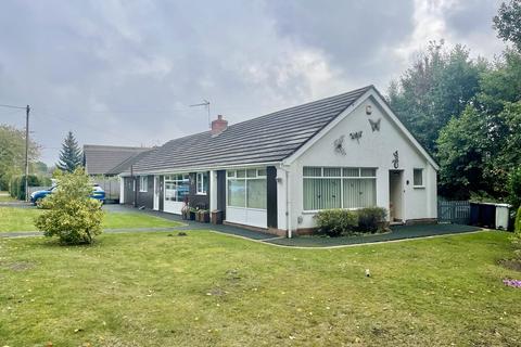 3 bedroom detached bungalow for sale, Tor O Moor Road, Woodhall Spa LN10