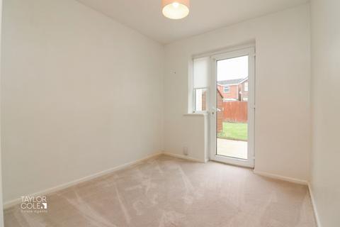 61 Newstead, Tamworth, B79 7UU