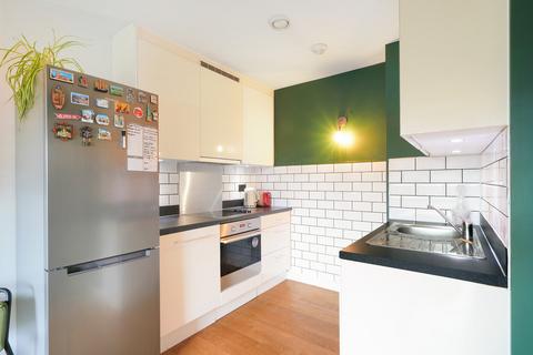 1 bedroom flat for sale, Fermoy Road, London, W9