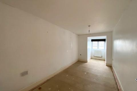 2 bedroom flat for sale, Knowles Court, Manor Park Avenue, Portsmouth