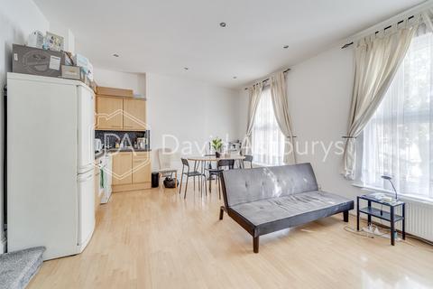 Cardwell Terrace, Holloway, London
