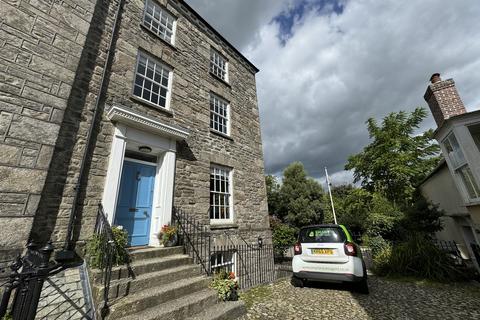 4 bedroom semi-detached house to rent, The Square, Penryn TR10