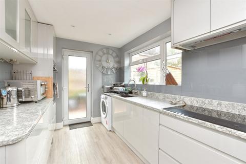 3 bedroom detached house for sale, Beaumonts, Salfords, Surrey