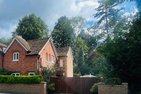 3 bedroom semi-detached house for sale, London Road, Sunningdale, Ascot, Berkshire, SL5