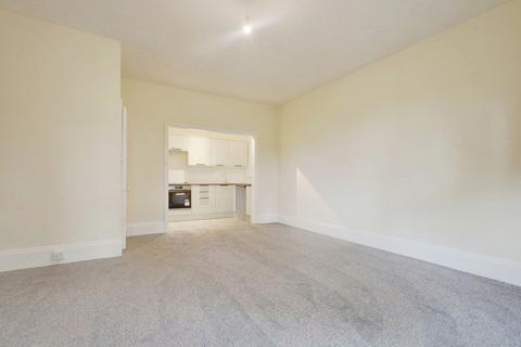 2 bedroom apartment for sale, Victoria Avenue, Southend-on-sea, SS2