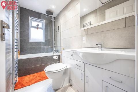 1 Hatton Close, Northfleet, Gravesend, DA11 8SD