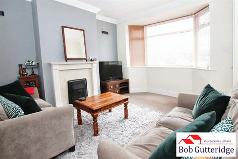 2 bedroom semi-detached house for sale, Inglewood Drive, Porthill, Newcastle, Staffs