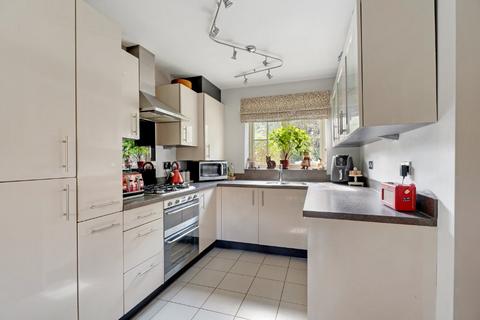 4 Summers Way, Moreton-in-marsh, GL56 0GA