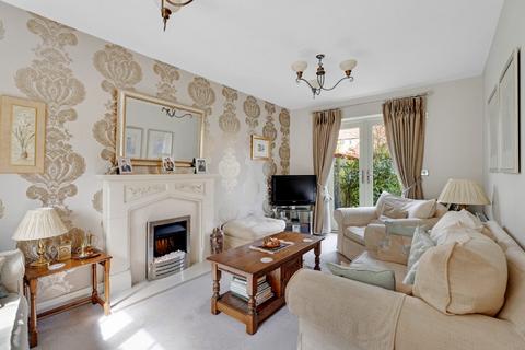 4 Summers Way, Moreton-in-marsh, GL56 0GA