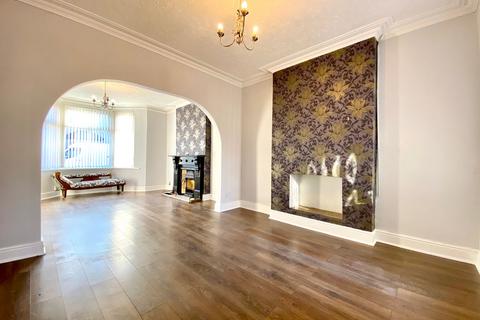 4 bedroom end of terrace house for sale, Liverpool Street, Newport NP19