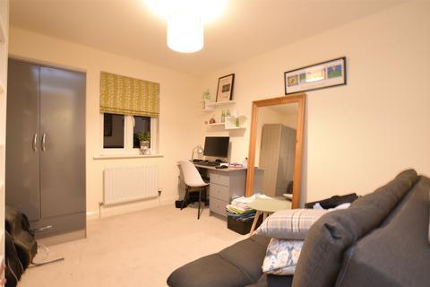 2 bedroom apartment to rent, Marina Way, Abingdon OX14