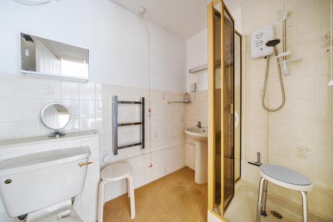 2 bedroom apartment for sale, Lansdown Road, Gloucestershire GL51