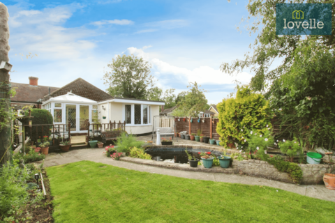 3 bedroom semi-detached bungalow for sale, Healing Road, Stallingborough DN41