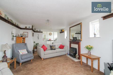 3 bedroom semi-detached bungalow for sale, Healing Road, Stallingborough DN41